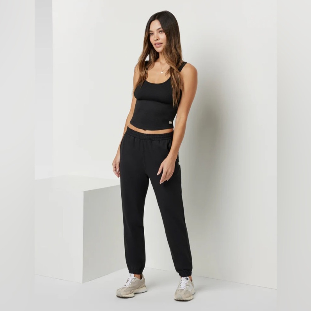 Vuori / Boyfriend Jogger / Small
